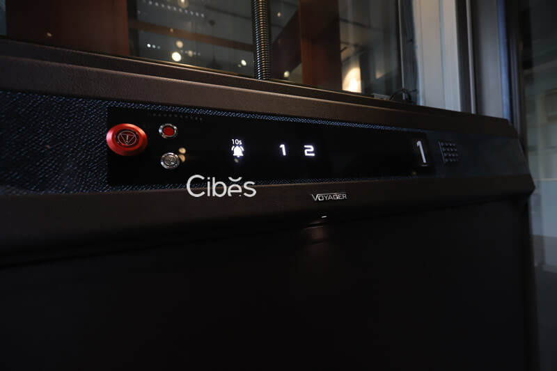 Cibes杭州实体展厅限量版家用电梯