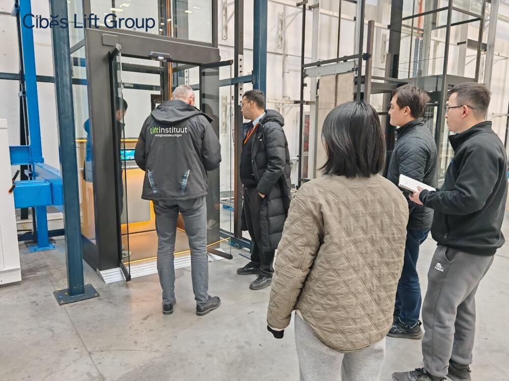 Liftinstituut 在Cibes大发500嘉兴工厂开展更新产品现场检测事情
